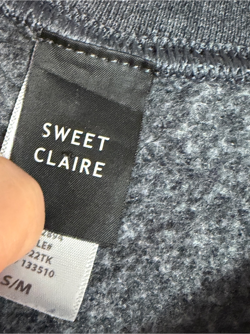 Sweet Claire Charcoal Cropped 'Eastern Division 96' Long-Sleeve Sweater Sz S/M - Picture 8 of 11
